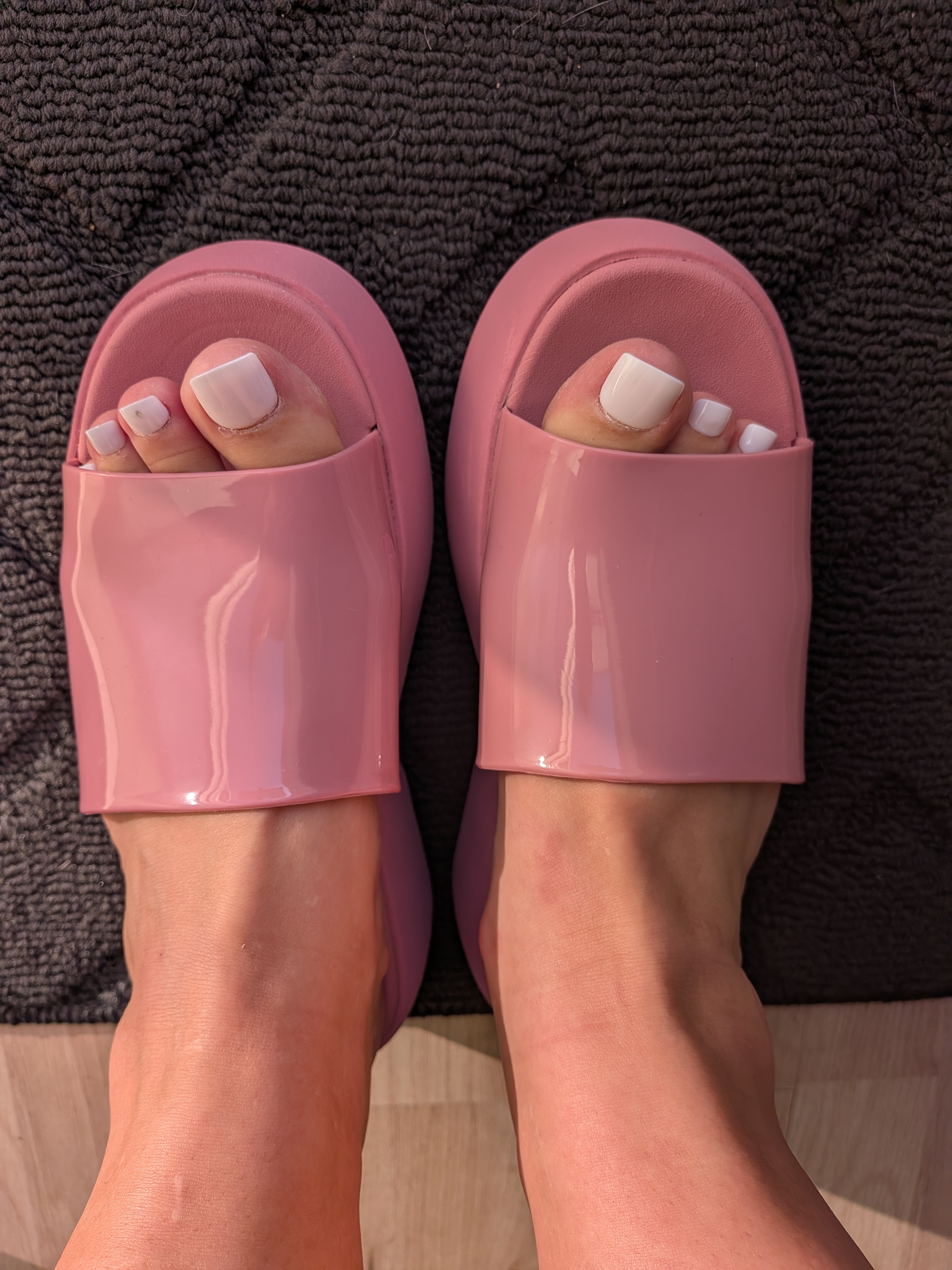 🎀 Pink Slides & White Toes 👣💕 - 2