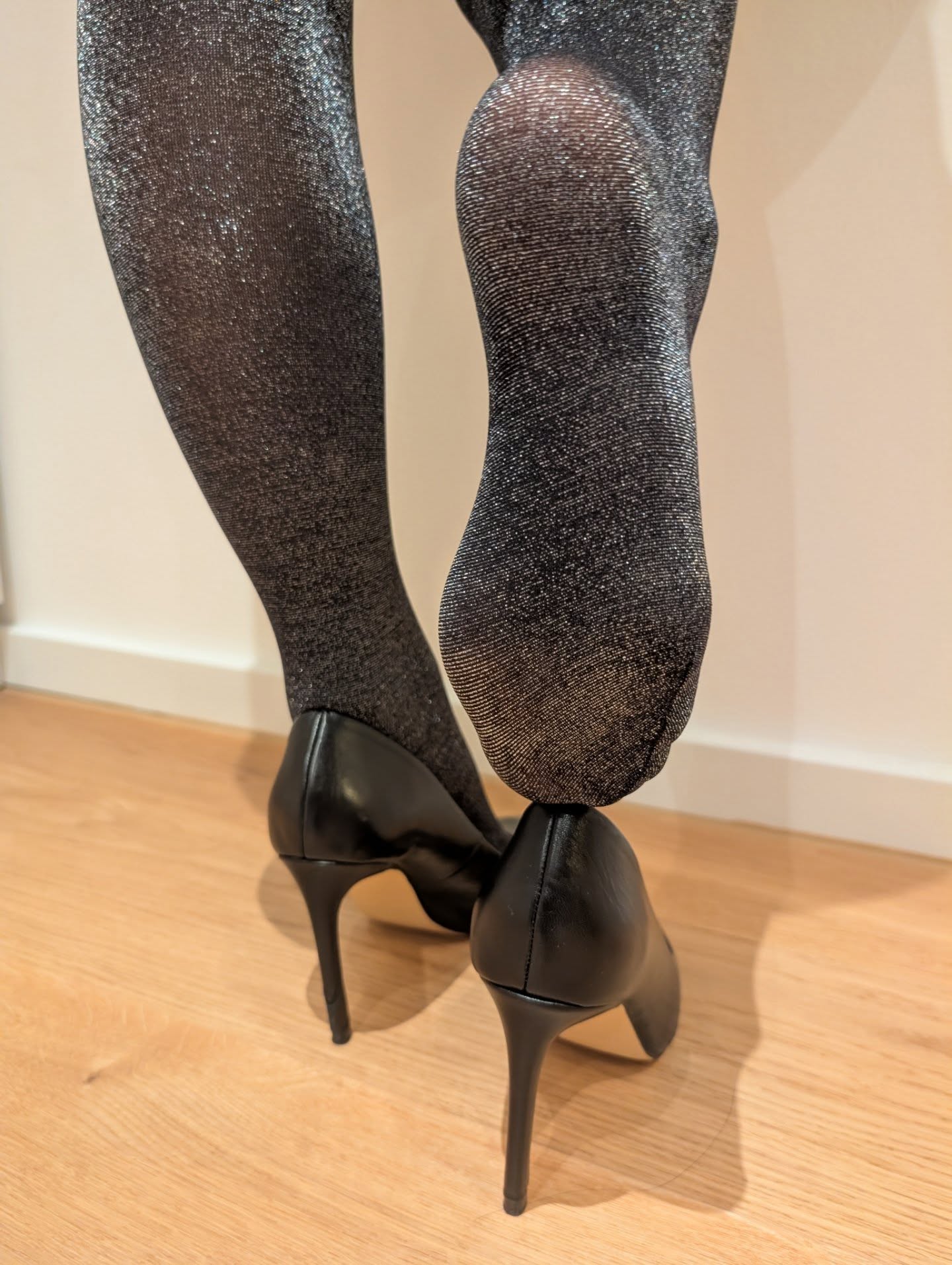 Getragene Nylons - 2