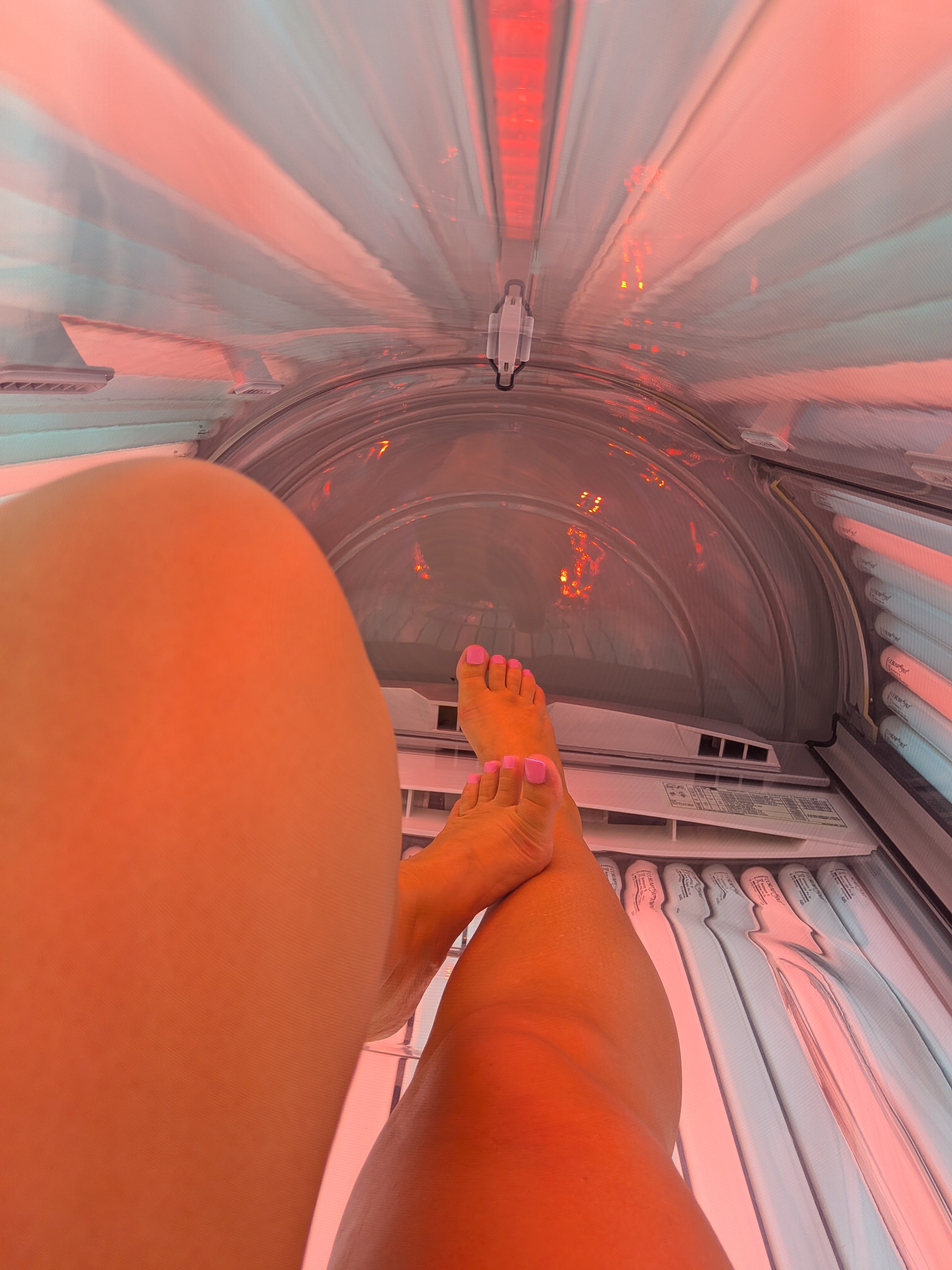 🔥 Heiße Fußsohlen im Solarium 👣☀️ - 3