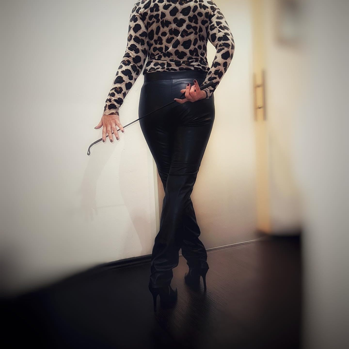 Mistress Elara