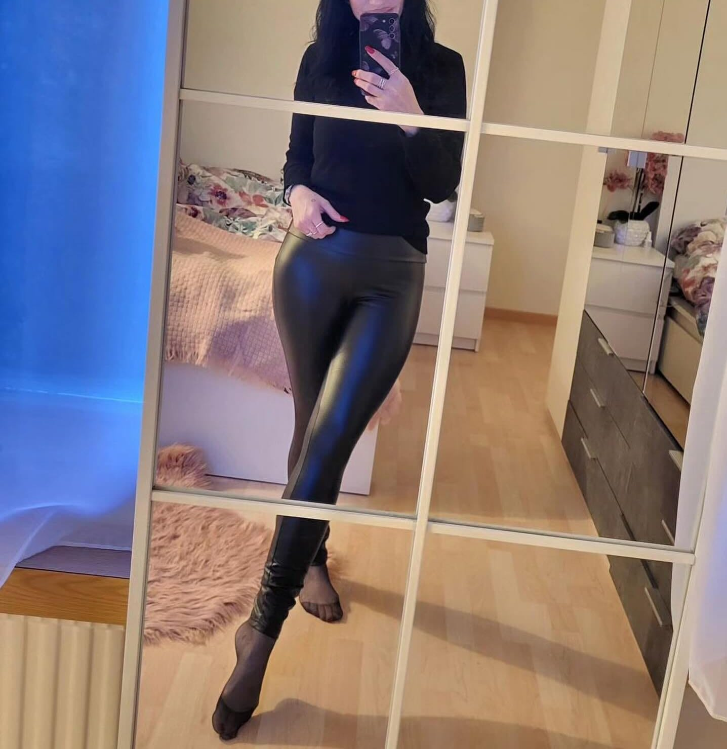 Nina M.