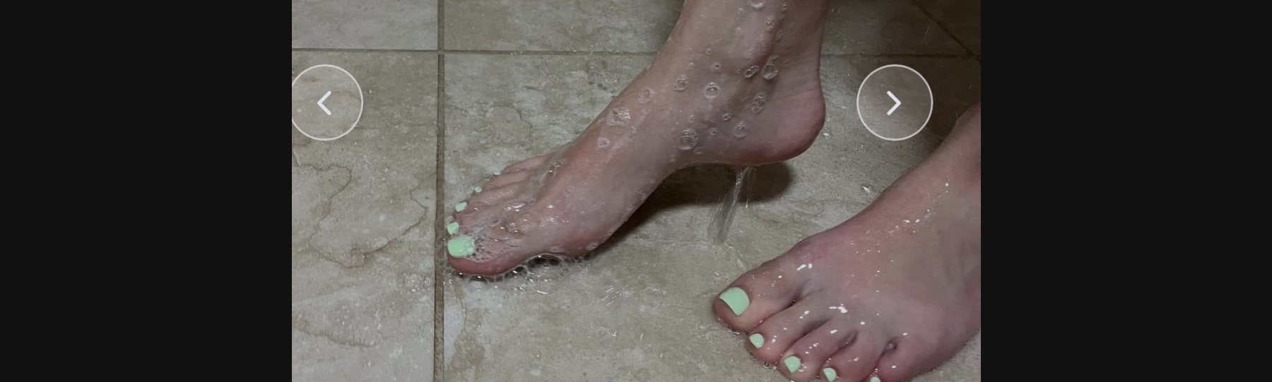 Ronja💅🏽🧼👣👅 cover